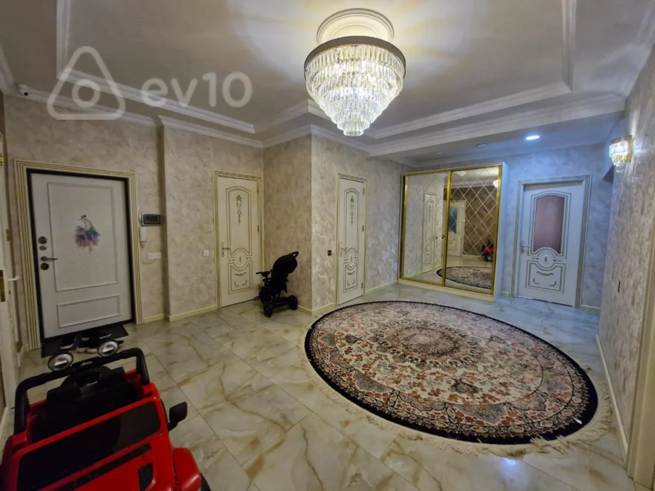 Satılır 4 otaqlı yeni tikili 165 m²