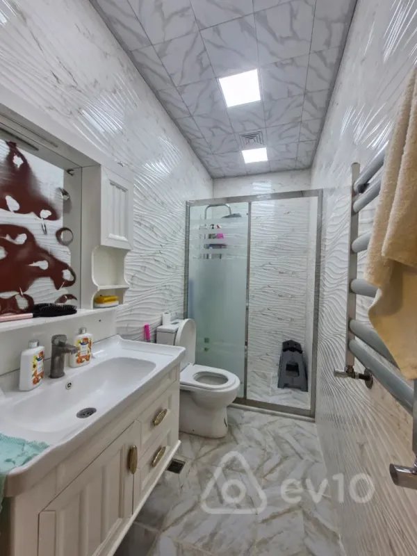 Satılır 4 otaqlı yeni tikili 165 m²