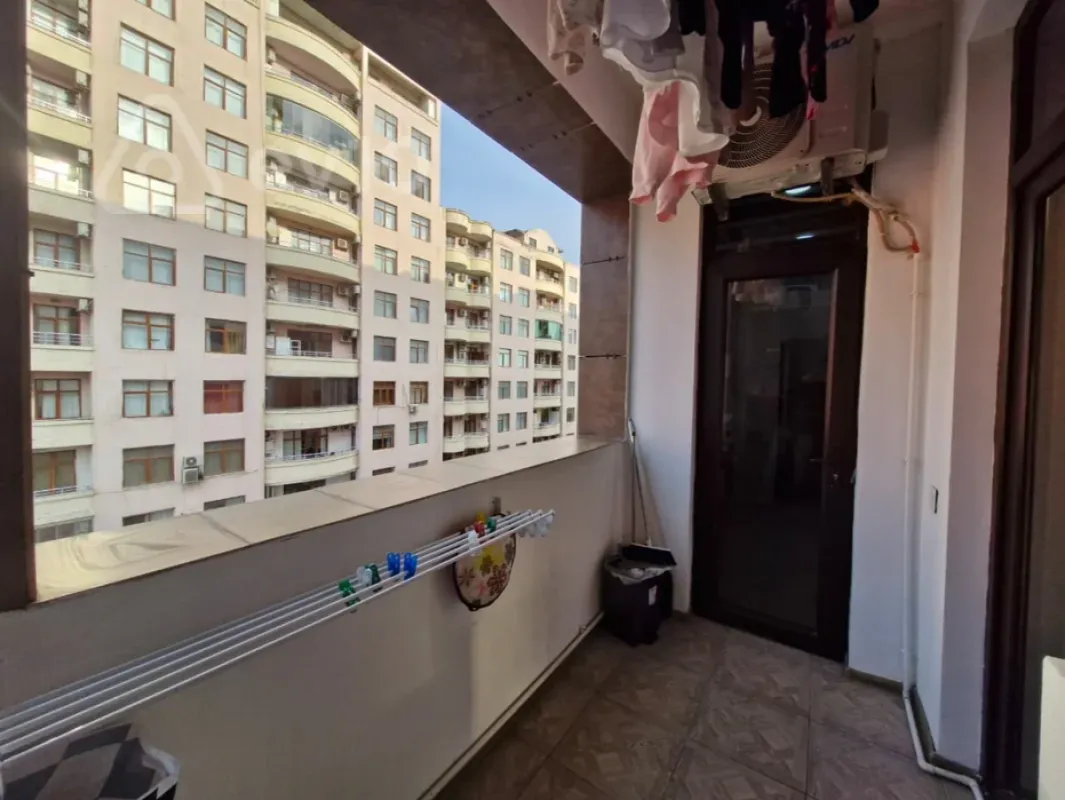 Satılır 4 otaqlı yeni tikili 165 m²