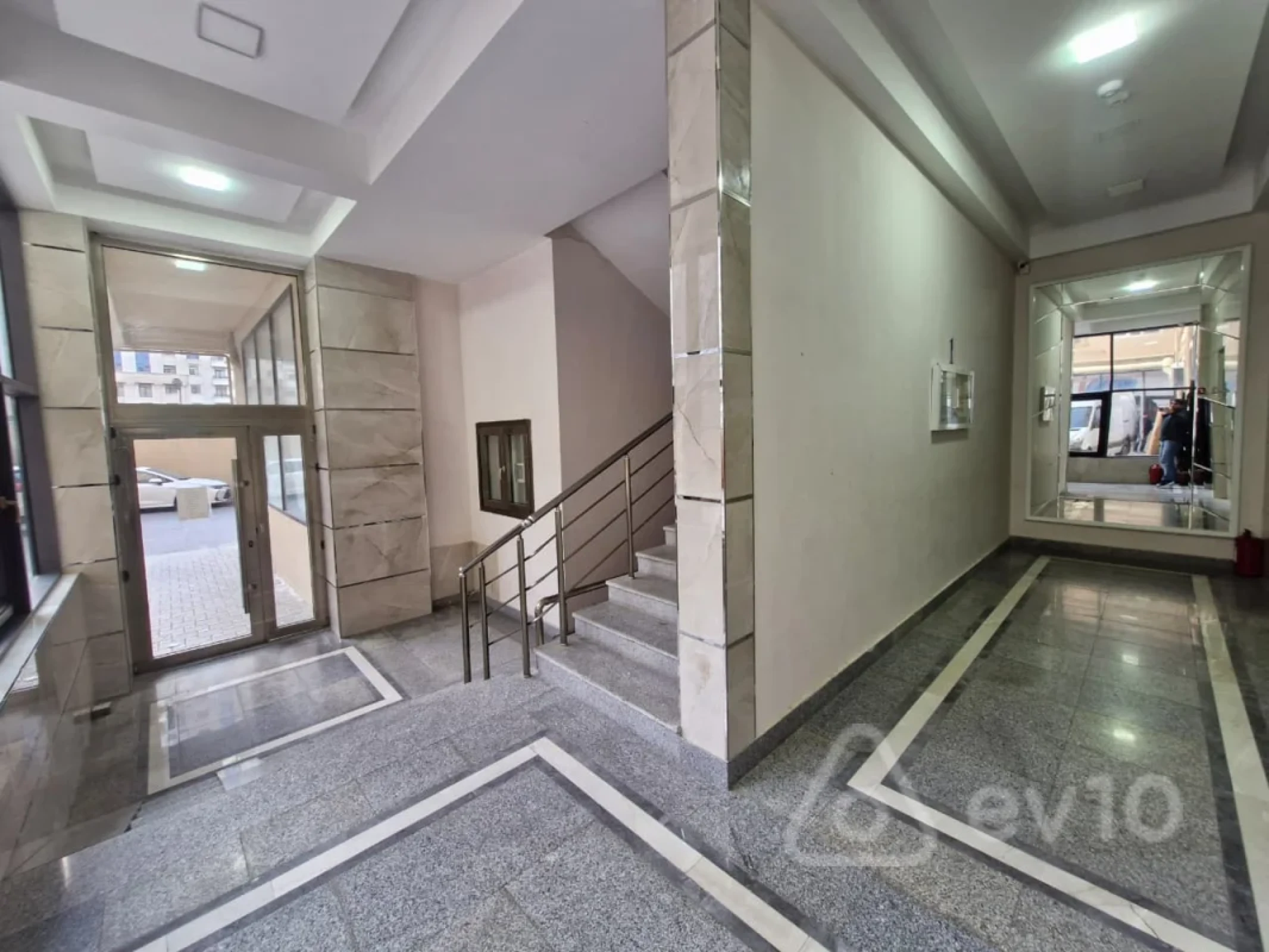 Satılır 4 otaqlı yeni tikili 165 m²
