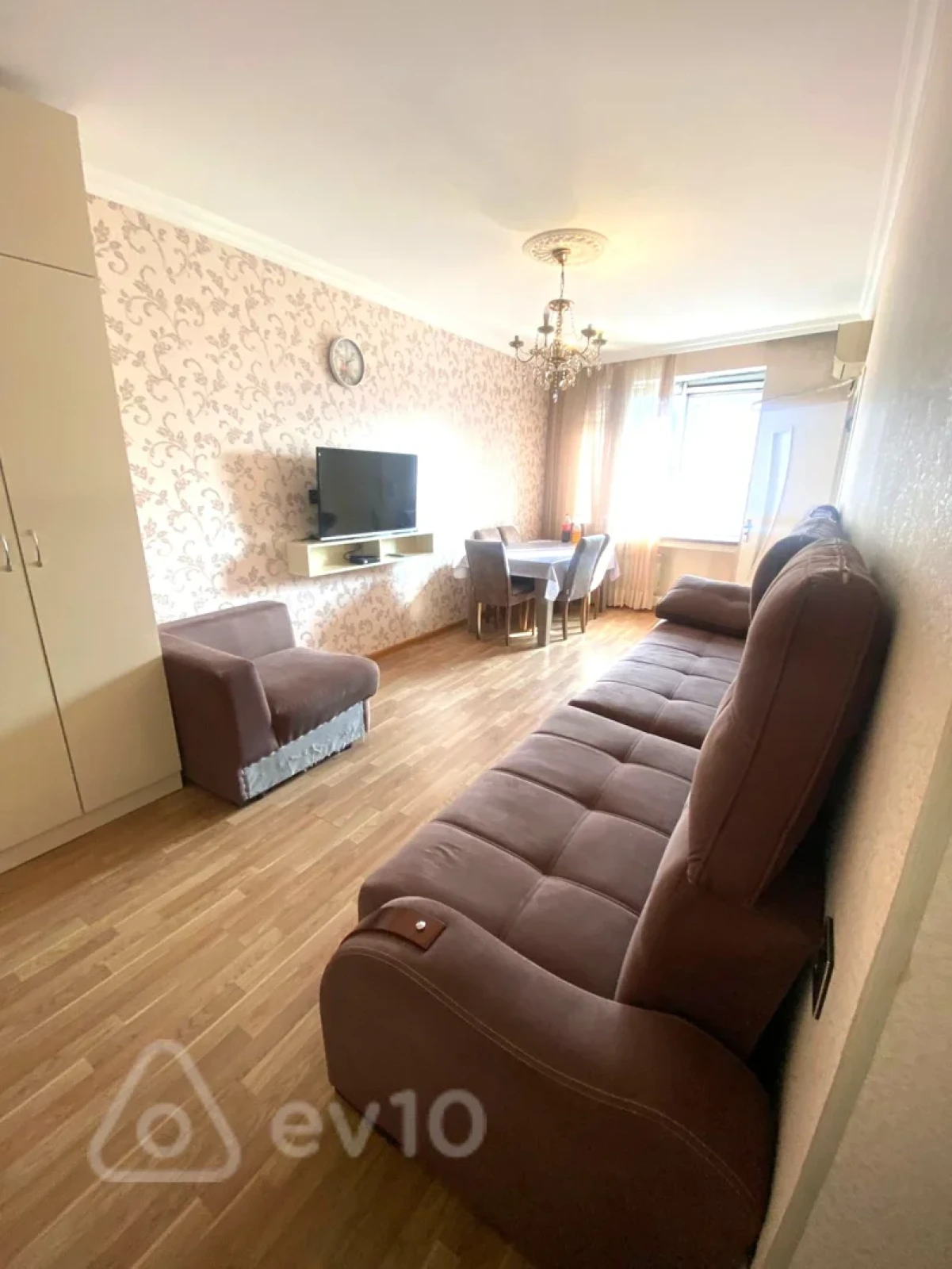 Kirayə verilir 2 otaqlı yeni tikili 50 m²