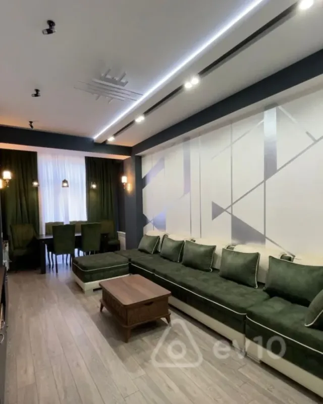 Kirayə verilir 3 otaqlı yeni tikili 86 m²