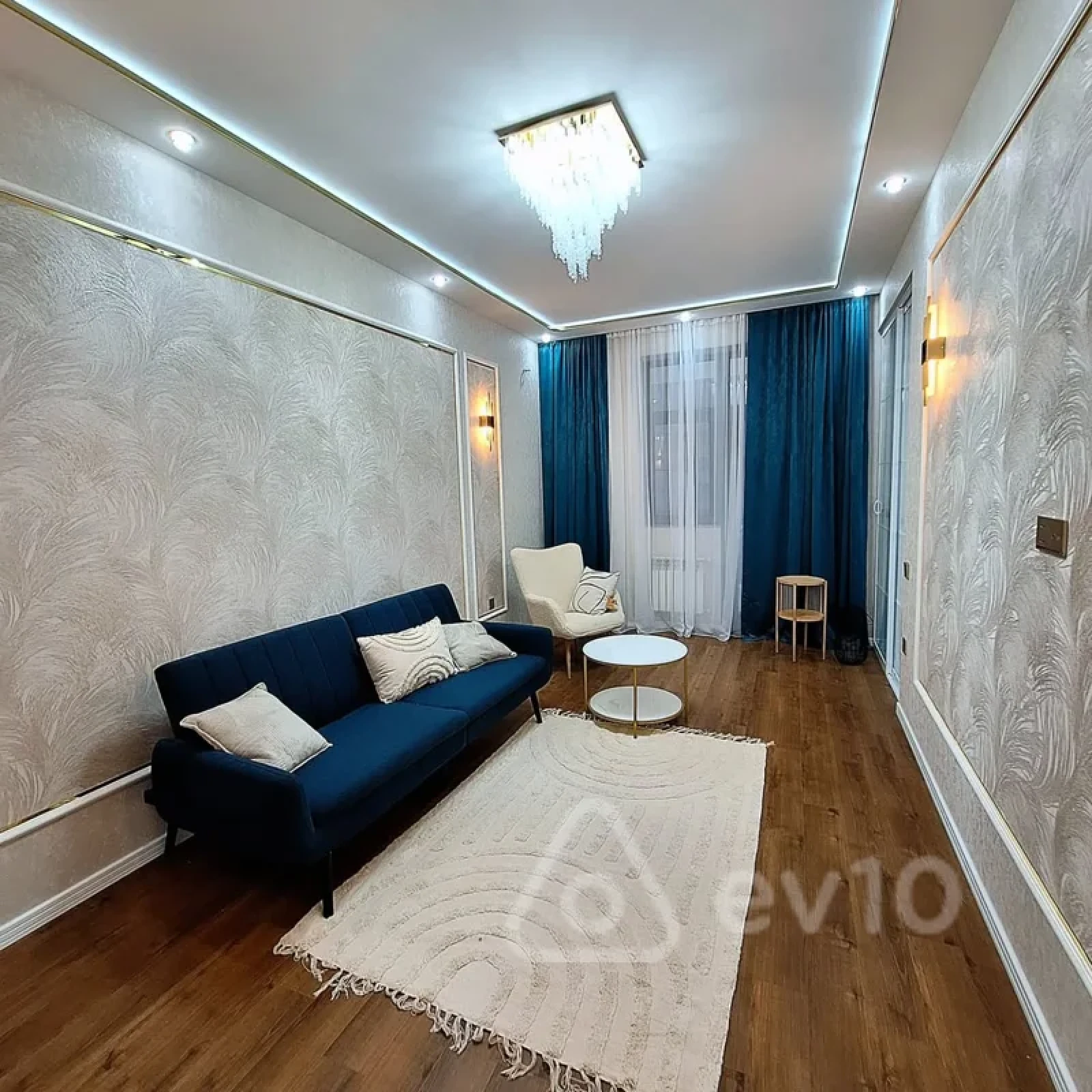 Kirayə verilir 2 otaqlı yeni tikili 75 m²