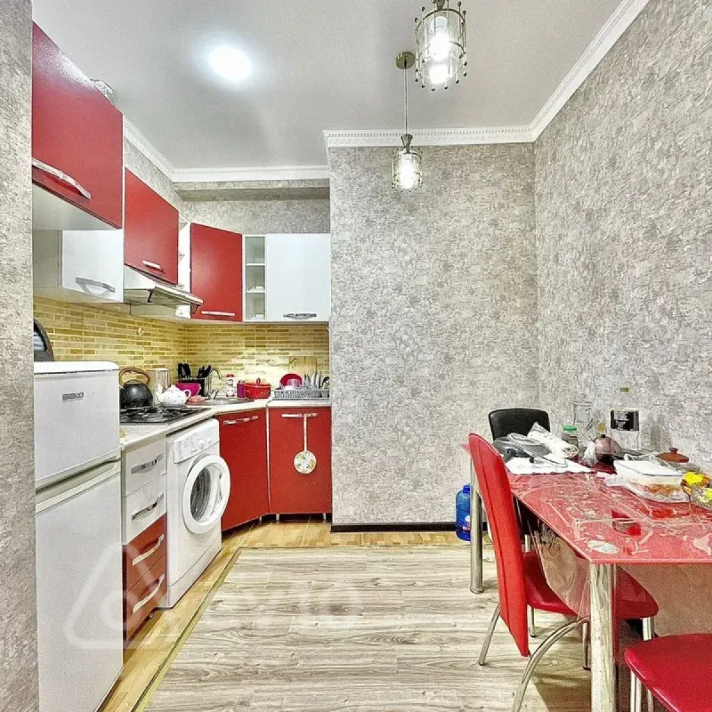 Kirayə verilir 2 otaqlı yeni tikili 70 m²
