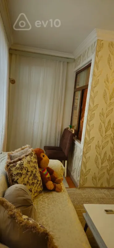 Kirayə verilir 2 otaqlı yeni tikili 90 m²