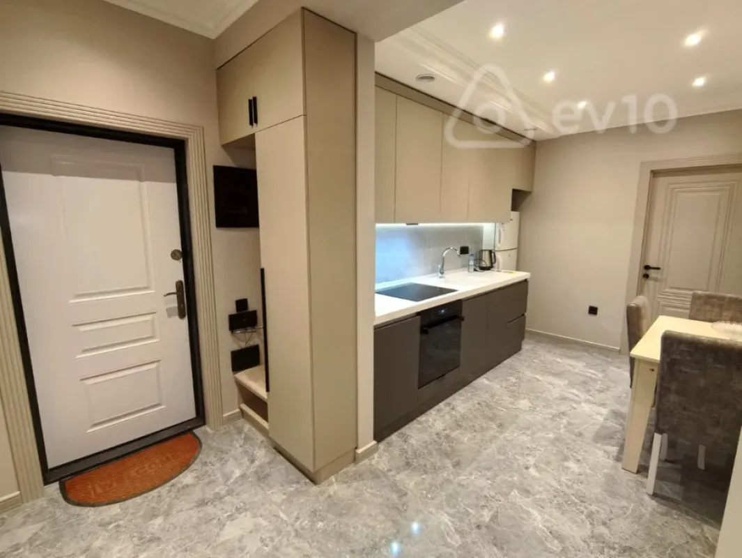 Kirayə verilir 2 otaqlı yeni tikili 70 m²