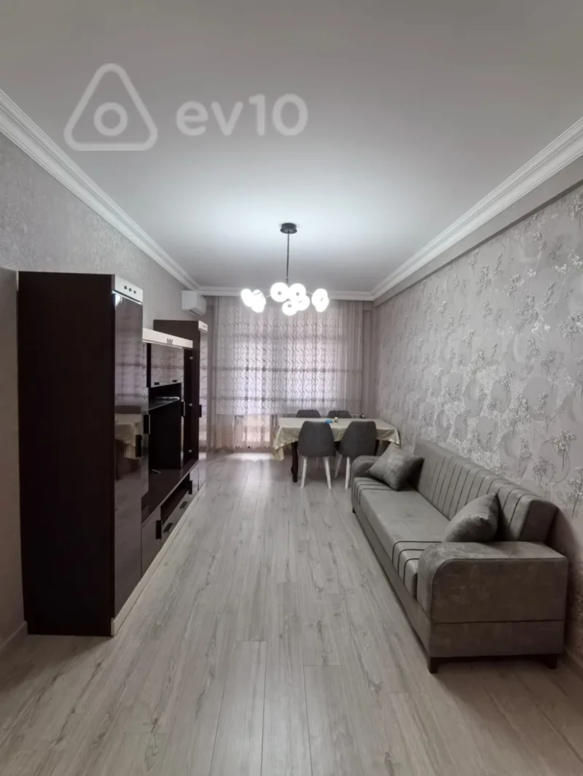 Kirayə verilir 2 otaqlı yeni tikili 70 m²