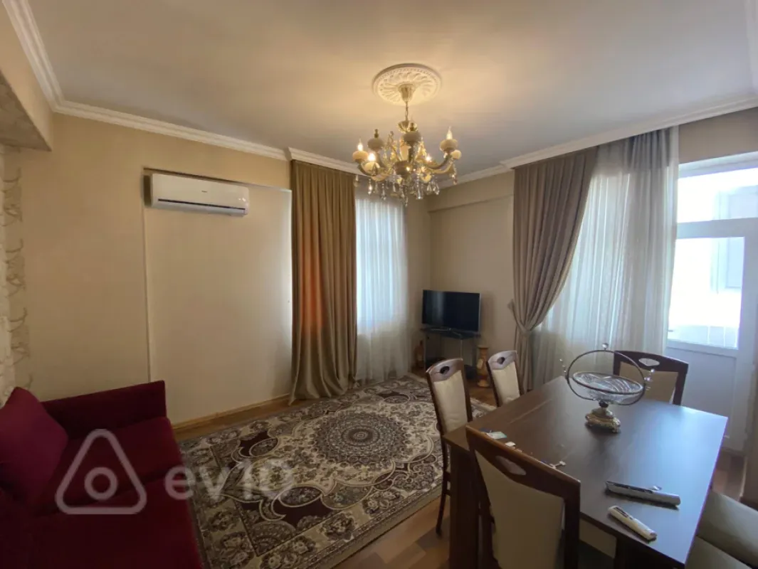 Kirayə verilir 2 otaqlı yeni tikili 65 m²