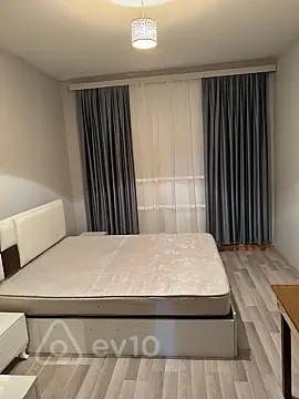 Kirayə verilir 3 otaqlı köhnə tikili 68 m²