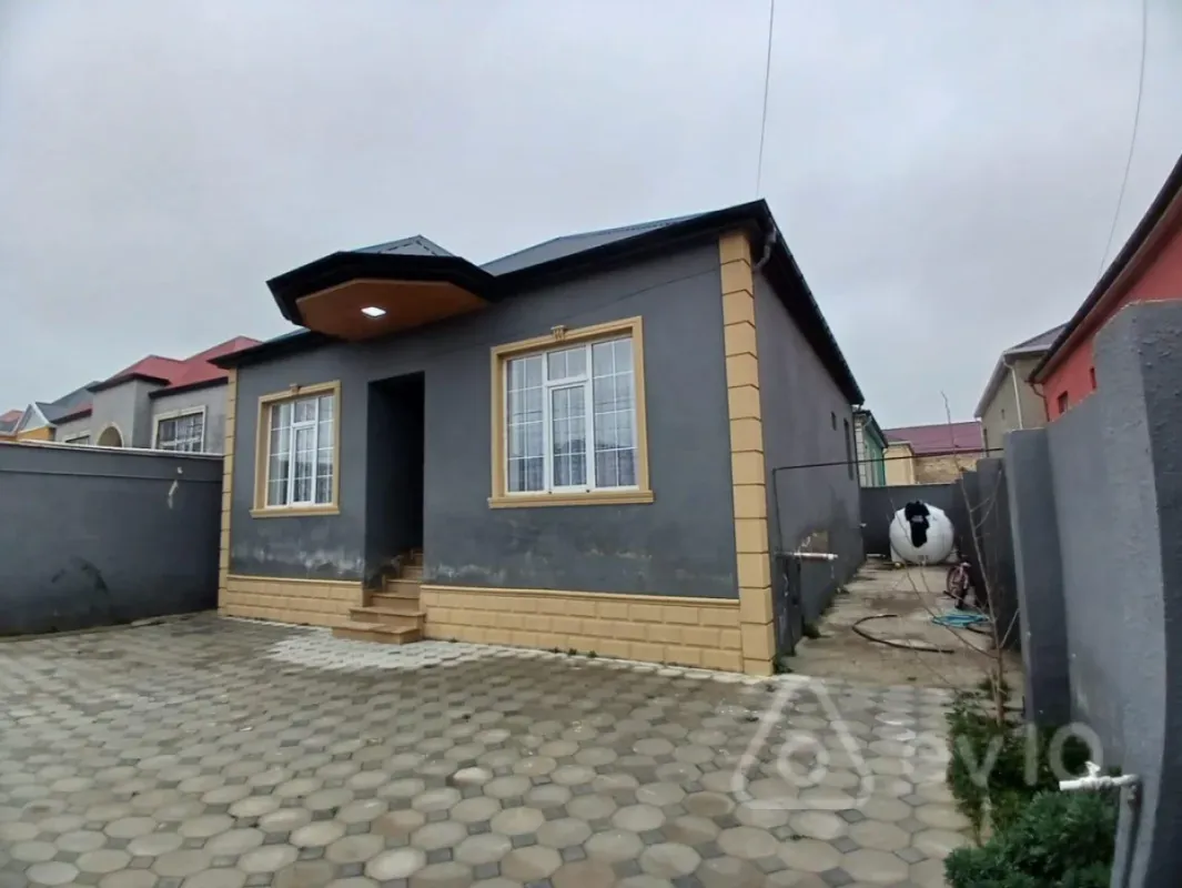 Kirayə verilir 4 otaqlı həyət evi 120 m²