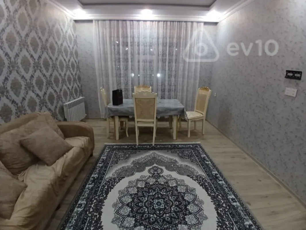 Kirayə verilir 4 otaqlı həyət evi 120 m²