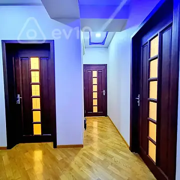 Kirayə verilir 3 otaqlı yeni tikili 90 m²