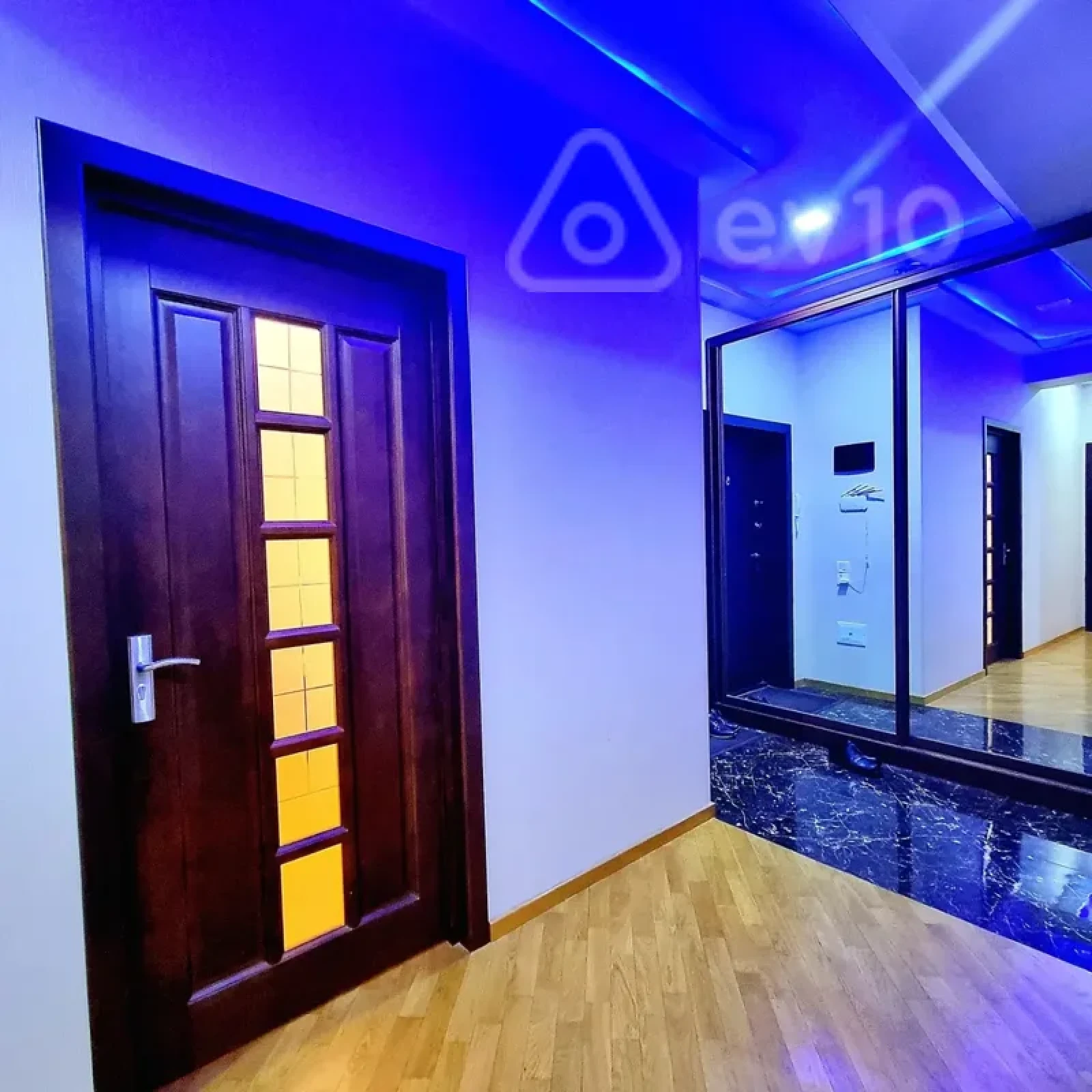 Kirayə verilir 3 otaqlı yeni tikili 90 m²