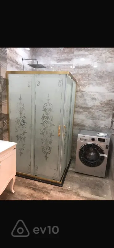 Kirayə verilir 2 otaqlı yeni tikili 120 m²