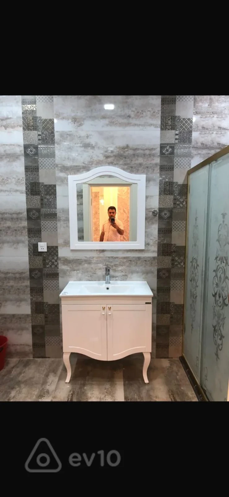 Kirayə verilir 2 otaqlı yeni tikili 120 m²