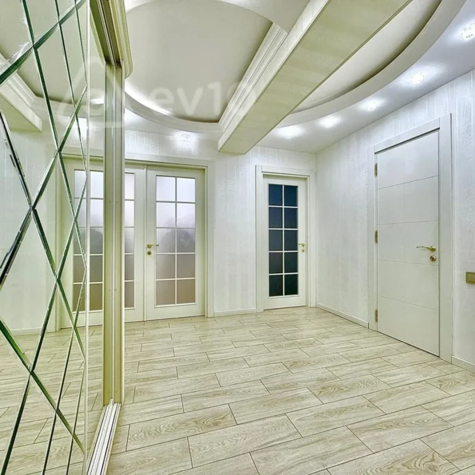 Kirayə verilir 2 otaqlı yeni tikili 90 m²