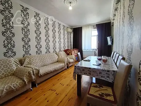Satılır 3 otaqlı köhnə tikili 76.3 m²
