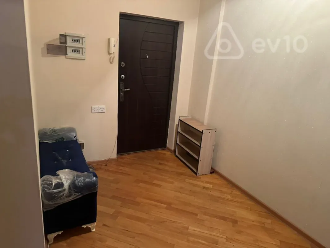 Kirayə verilir 3 otaqlı yeni tikili 130 m²