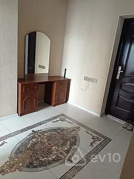 Kirayə verilir 2 otaqlı yeni tikili 65 m²