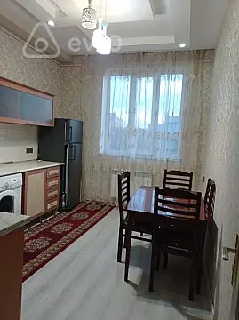 Kirayə verilir 2 otaqlı yeni tikili 65 m²