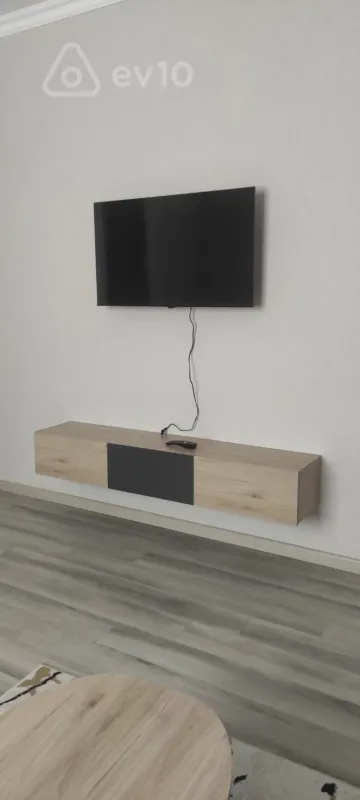 Kirayə verilir 3 otaqlı yeni tikili 105 m²