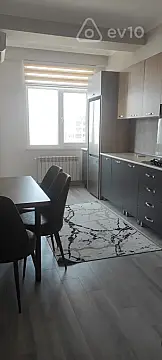 Kirayə verilir 3 otaqlı yeni tikili 105 m²