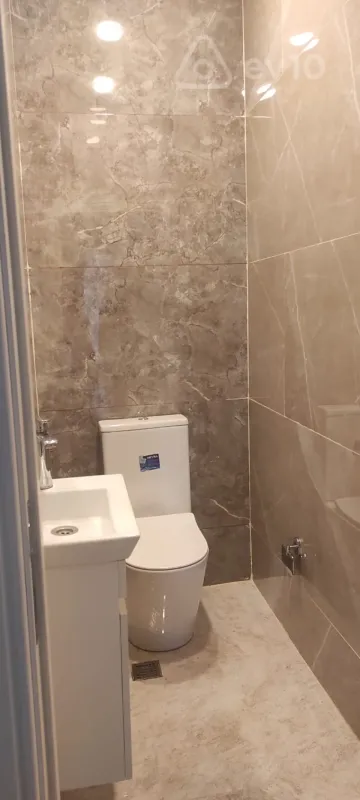 Kirayə verilir 3 otaqlı yeni tikili 105 m²