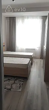 Kirayə verilir 3 otaqlı yeni tikili 105 m²