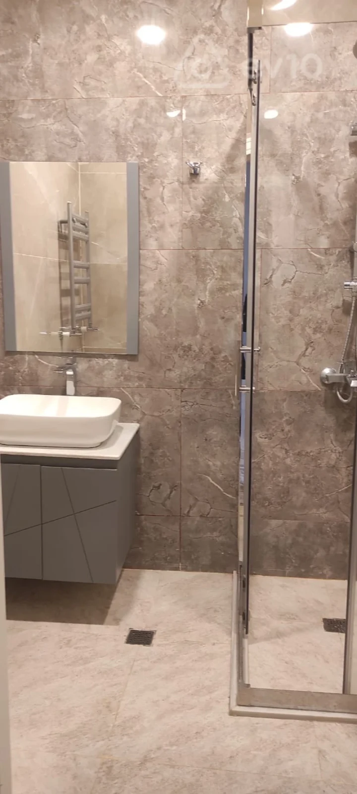 Kirayə verilir 3 otaqlı yeni tikili 105 m²