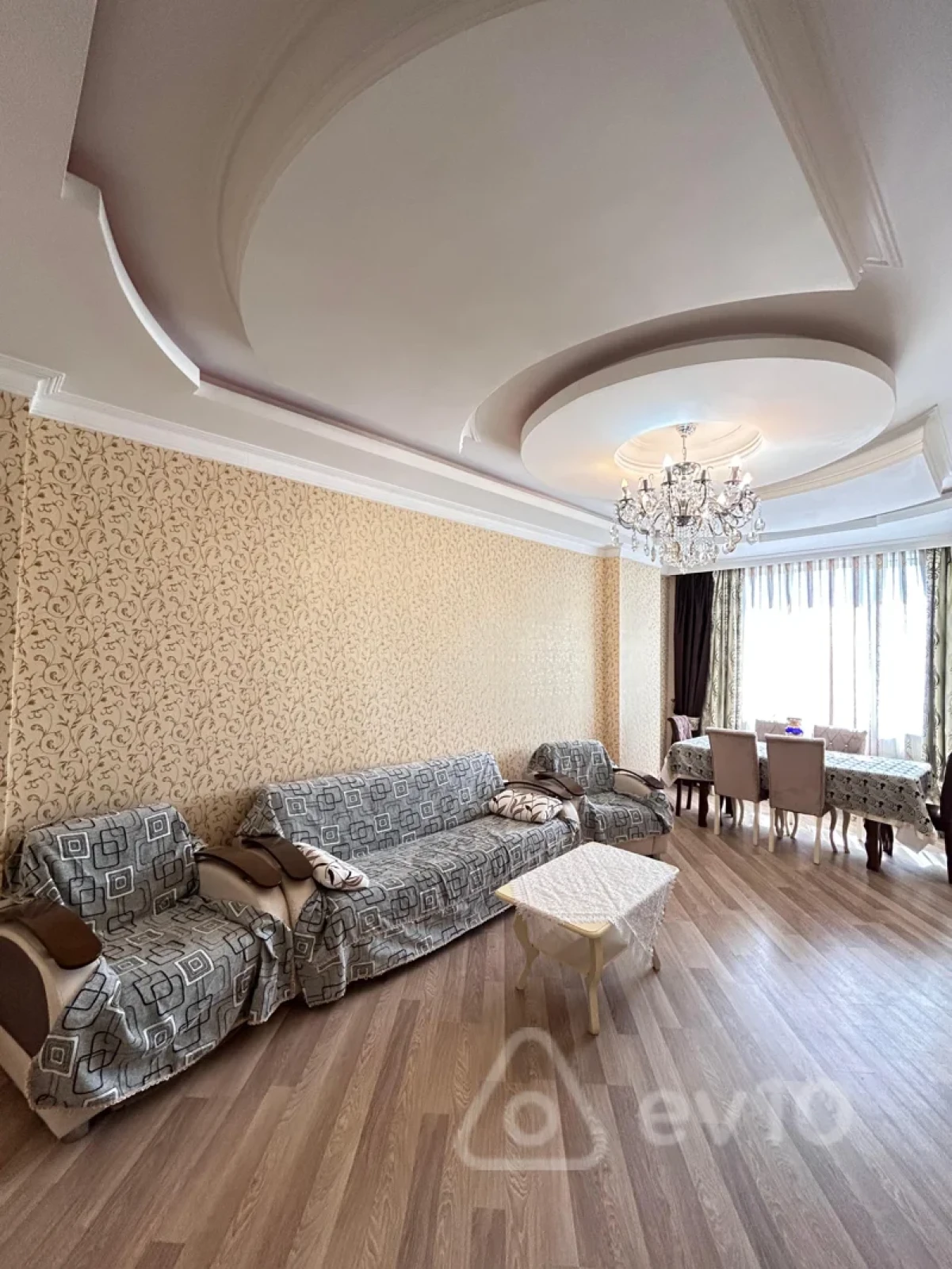 Kirayə verilir 2 otaqlı yeni tikili 100 m²