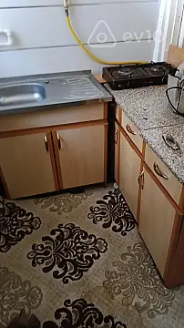 Kirayə verilir 1 otaqlı köhnə tikili 12 m²