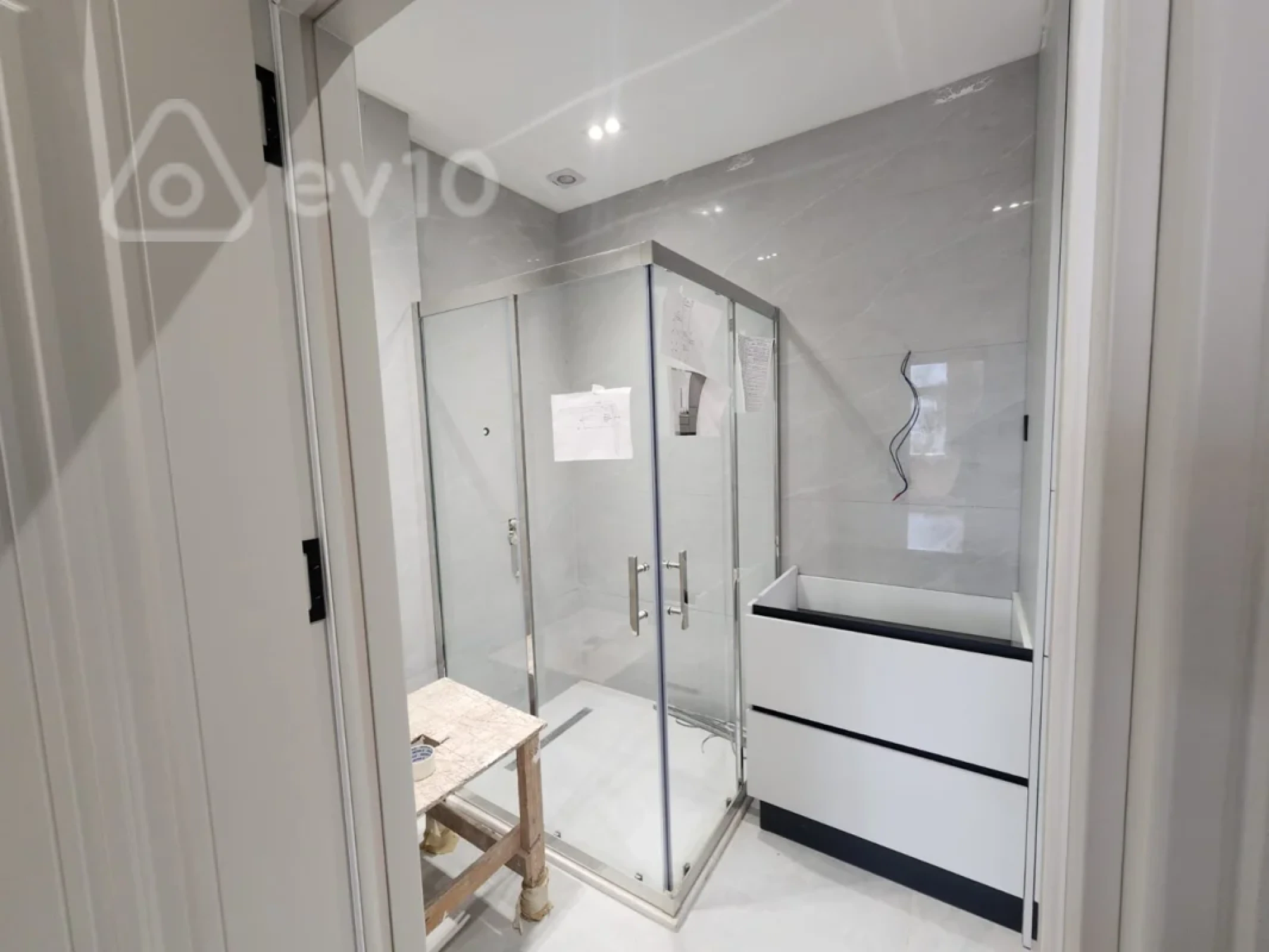 Kirayə verilir 6 otaqlı ofis 260 m²