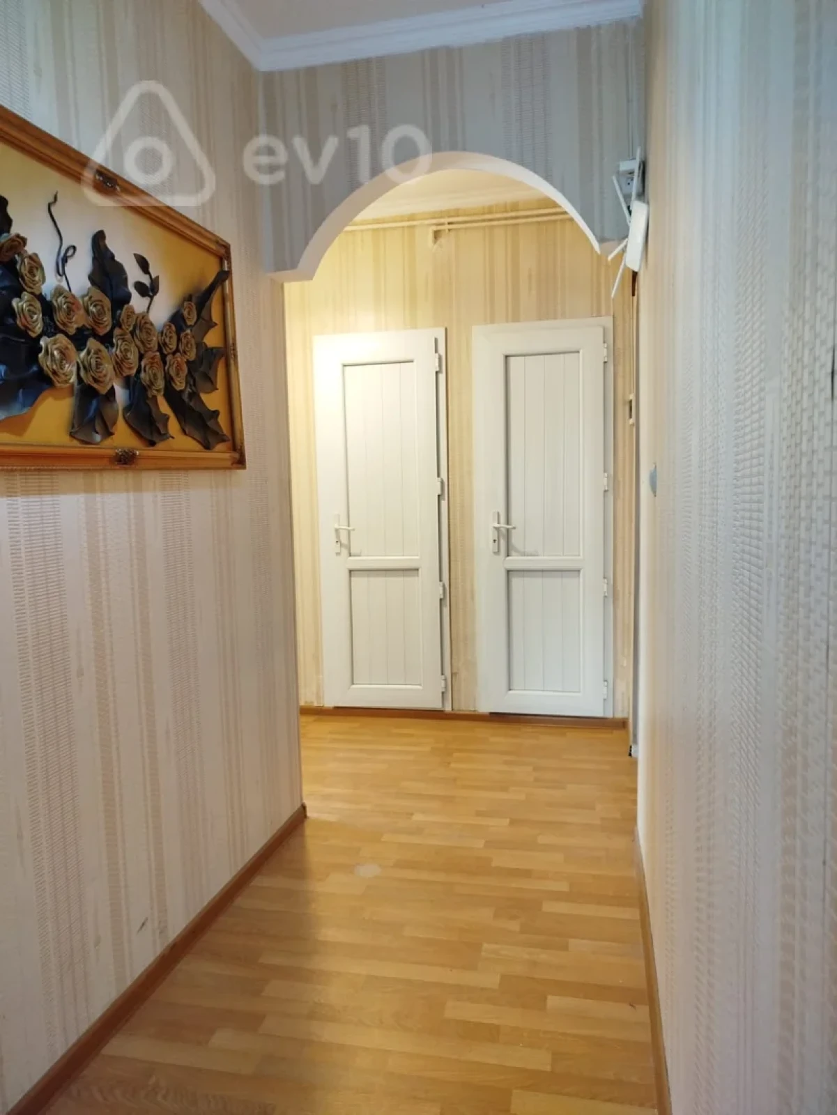 Kirayə verilir 1 otaqlı köhnə tikili 40 m²