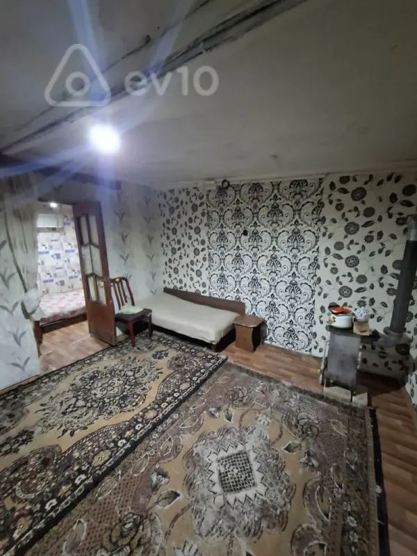 Kirayə verilir 2 otaqlı həyət evi 40 m²