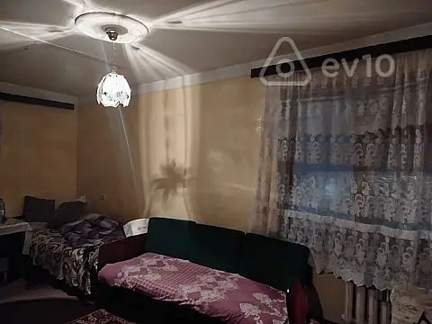 Kirayə verilir 1 otaqlı köhnə tikili 40 m²