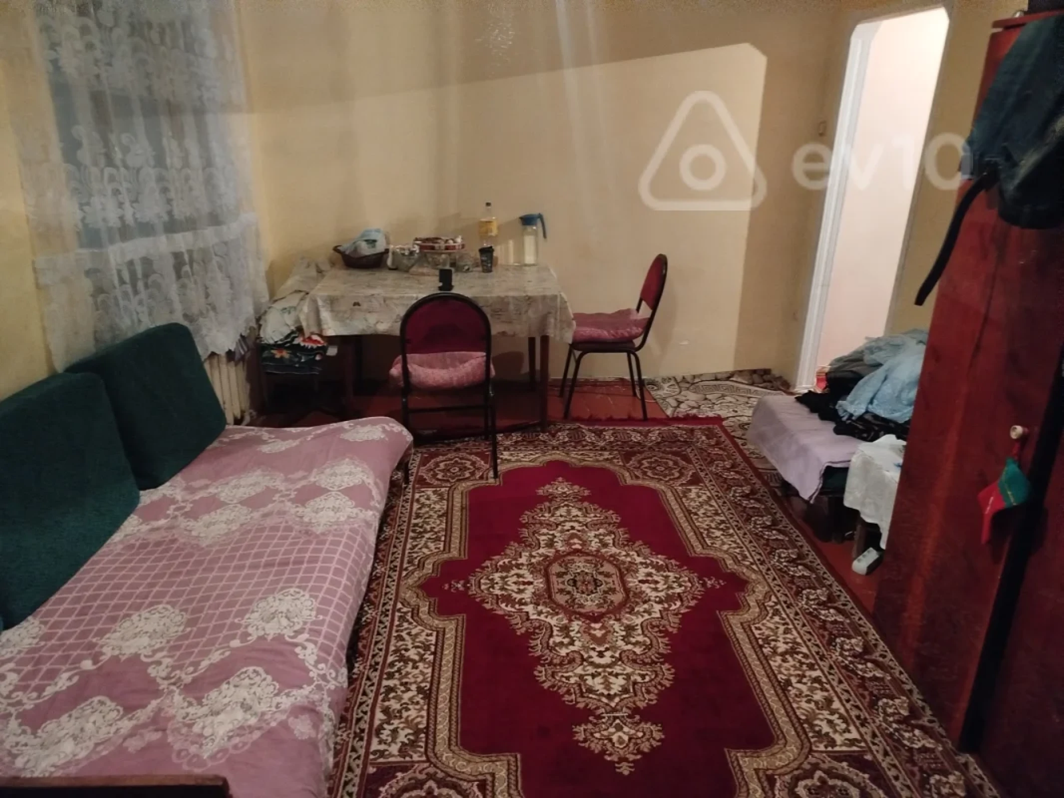 Kirayə verilir 1 otaqlı köhnə tikili 40 m²