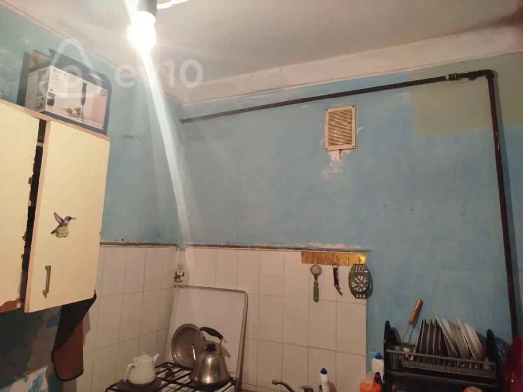 Kirayə verilir 1 otaqlı köhnə tikili 40 m²