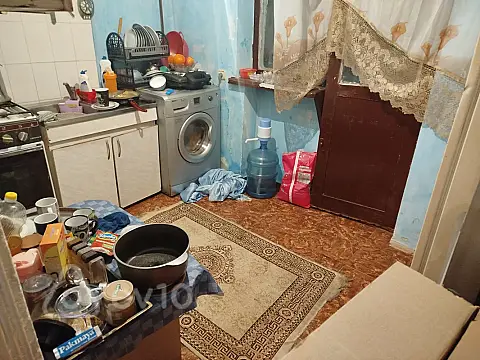 Kirayə verilir 1 otaqlı köhnə tikili 40 m²