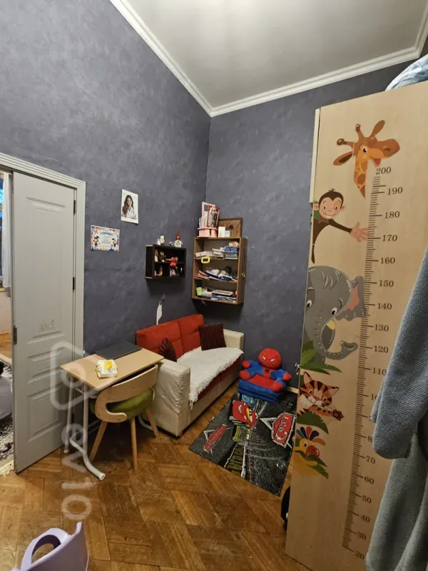 Satılır 2 otaqlı köhnə tikili 50 m²