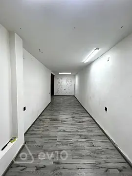 Kirayə verilir mənzil 400 m²