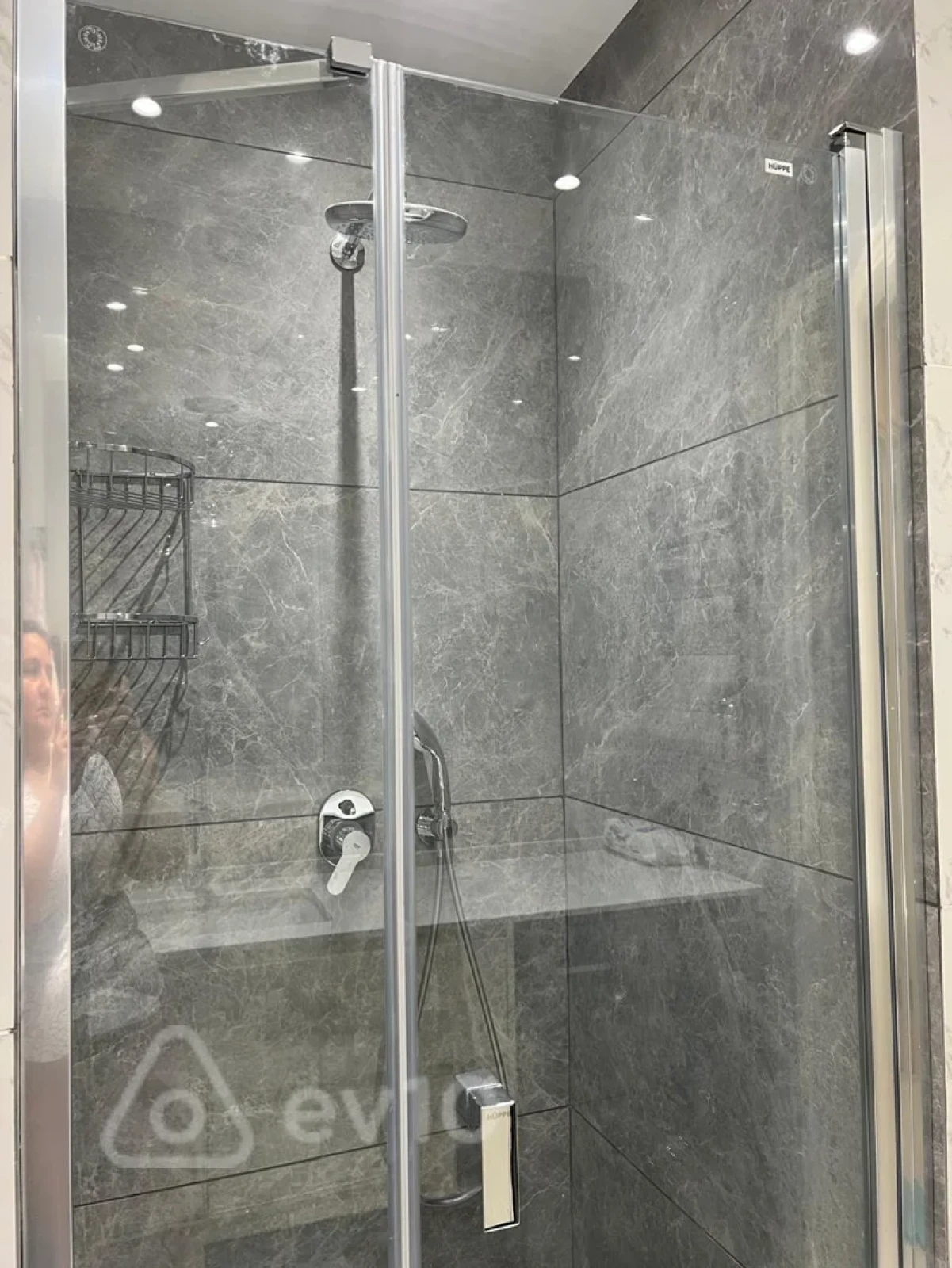 Kirayə verilir 2 otaqlı yeni tikili 63 m²