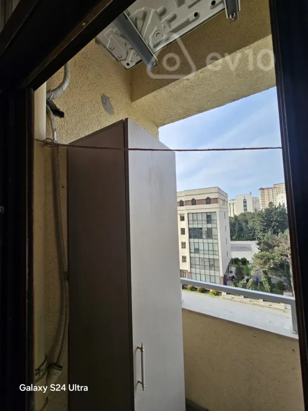 Kirayə verilir 2 otaqlı yeni tikili 56 m²