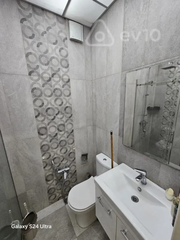 Kirayə verilir 2 otaqlı yeni tikili 56 m²