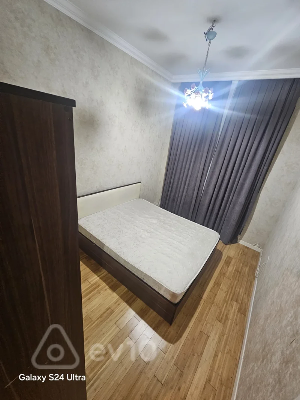 Kirayə verilir 2 otaqlı yeni tikili 61 m²
