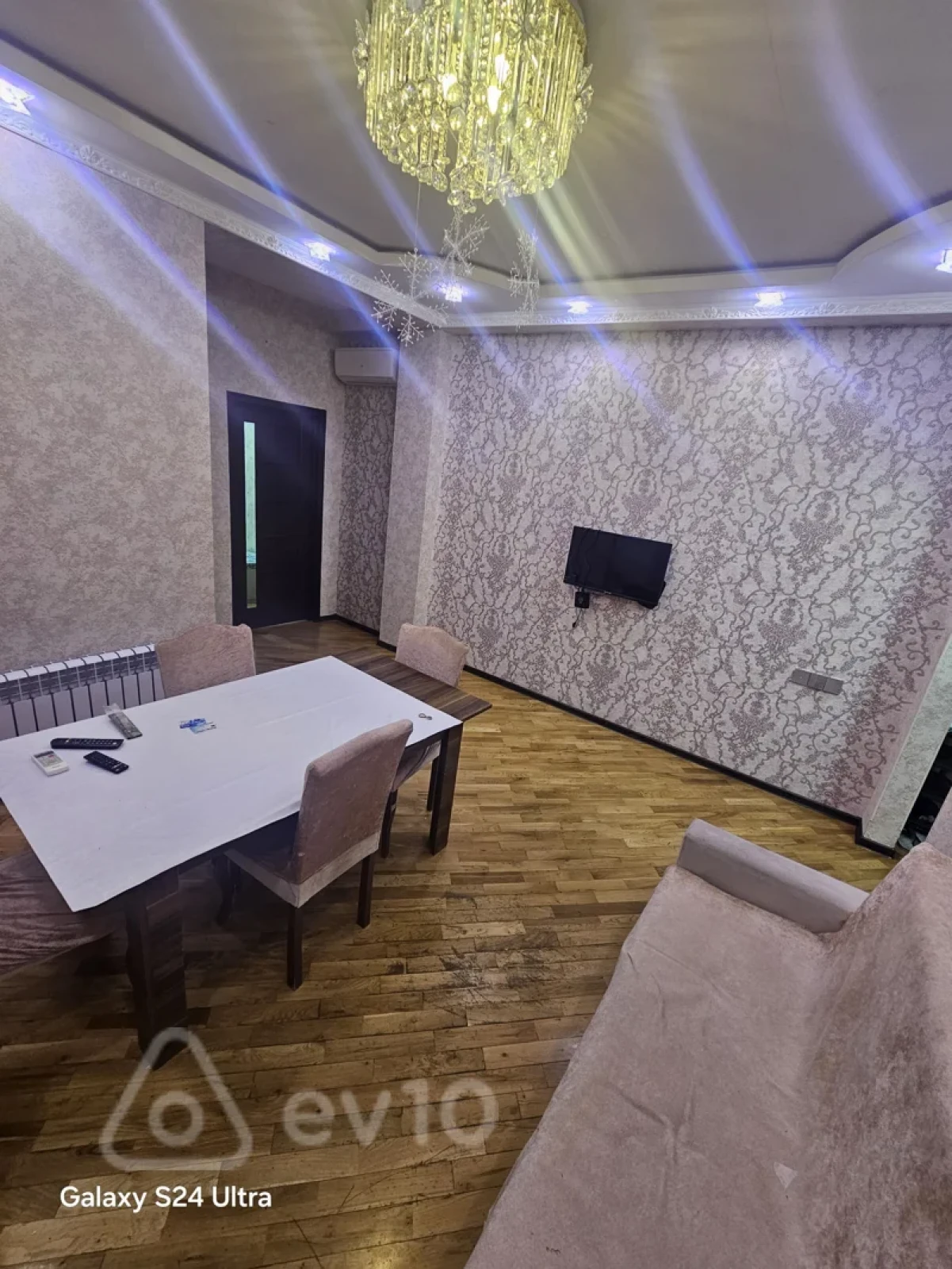 Kirayə verilir 2 otaqlı yeni tikili 61 m²