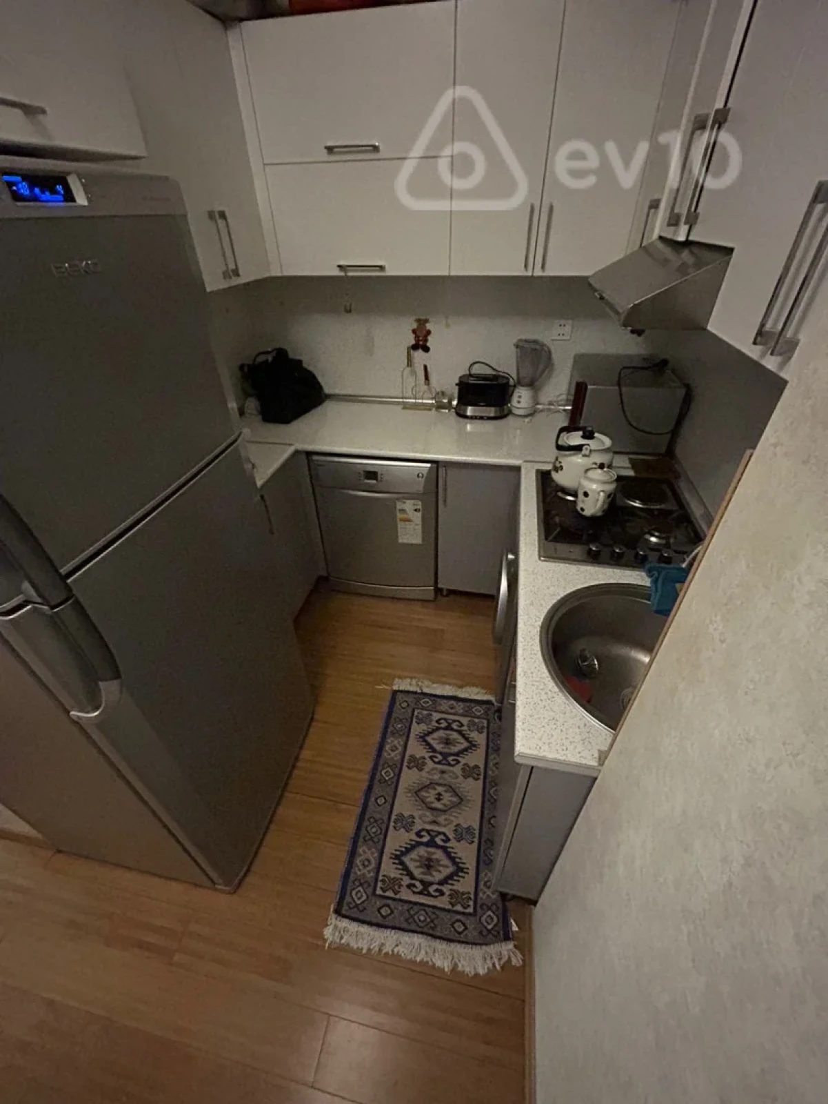 Kirayə verilir 2 otaqlı yeni tikili 57 m²