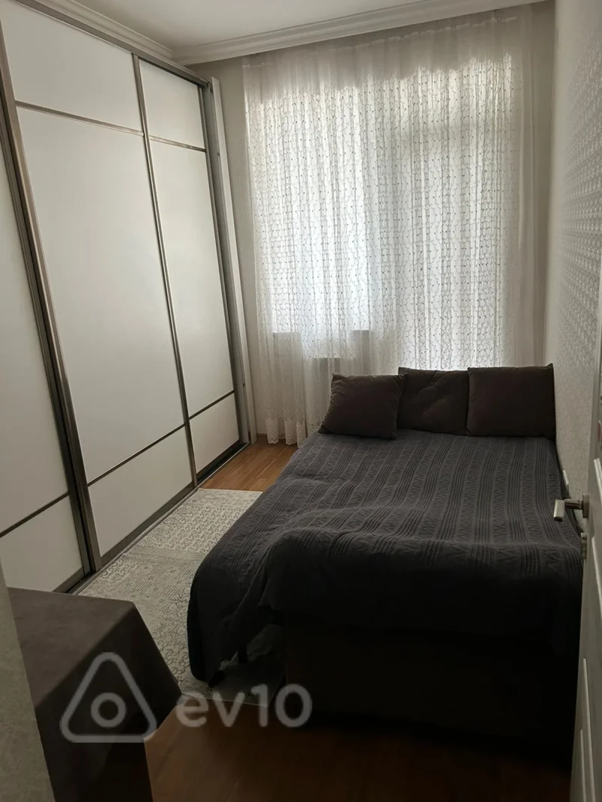 Kirayə verilir 2 otaqlı yeni tikili 57 m²