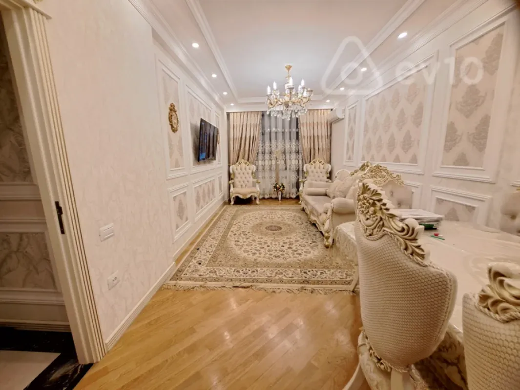 Satılır 3 otaqlı yeni tikili 105 m²