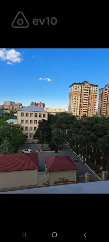 Satılır 3 otaqlı yeni tikili 105 m²