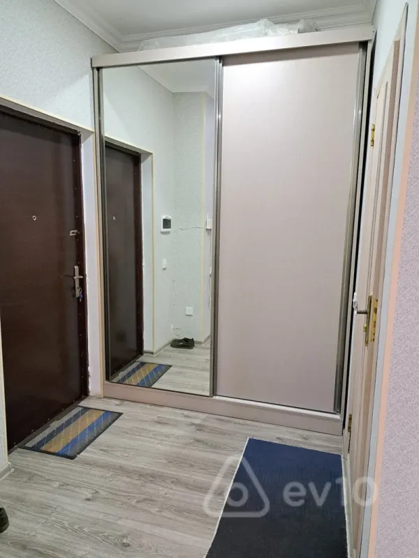 Kirayə verilir 2 otaqlı yeni tikili 55 m²